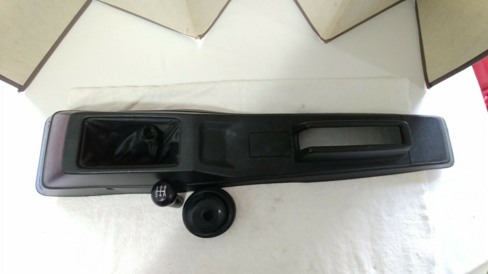 1984-1985-1986-1987 Honda CRX Center Console Bezel 5spd Shift Boot Black OEM
