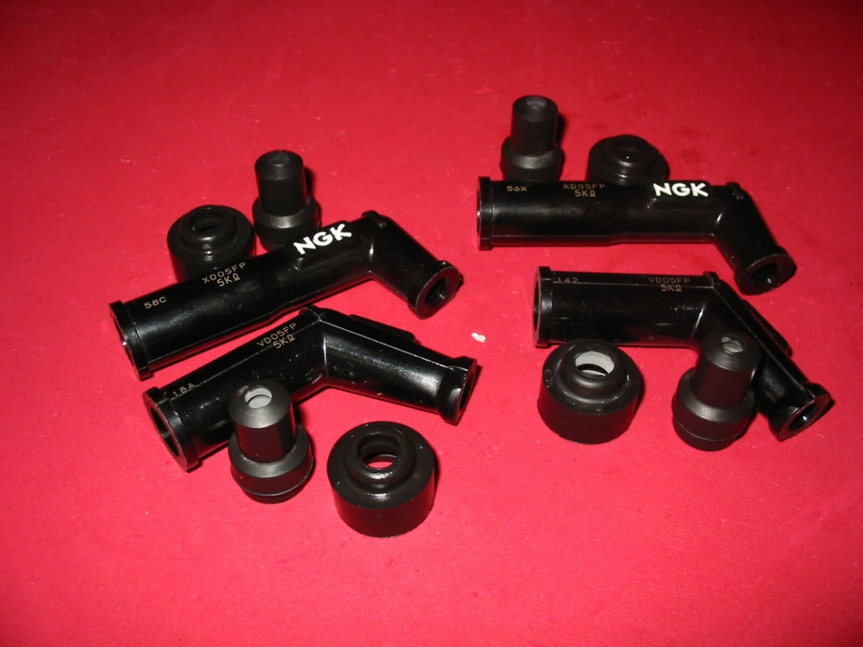 4 Spark plug caps Plug wire ends Honda CB350 CB400 CB500 CB550 NGK resistor
