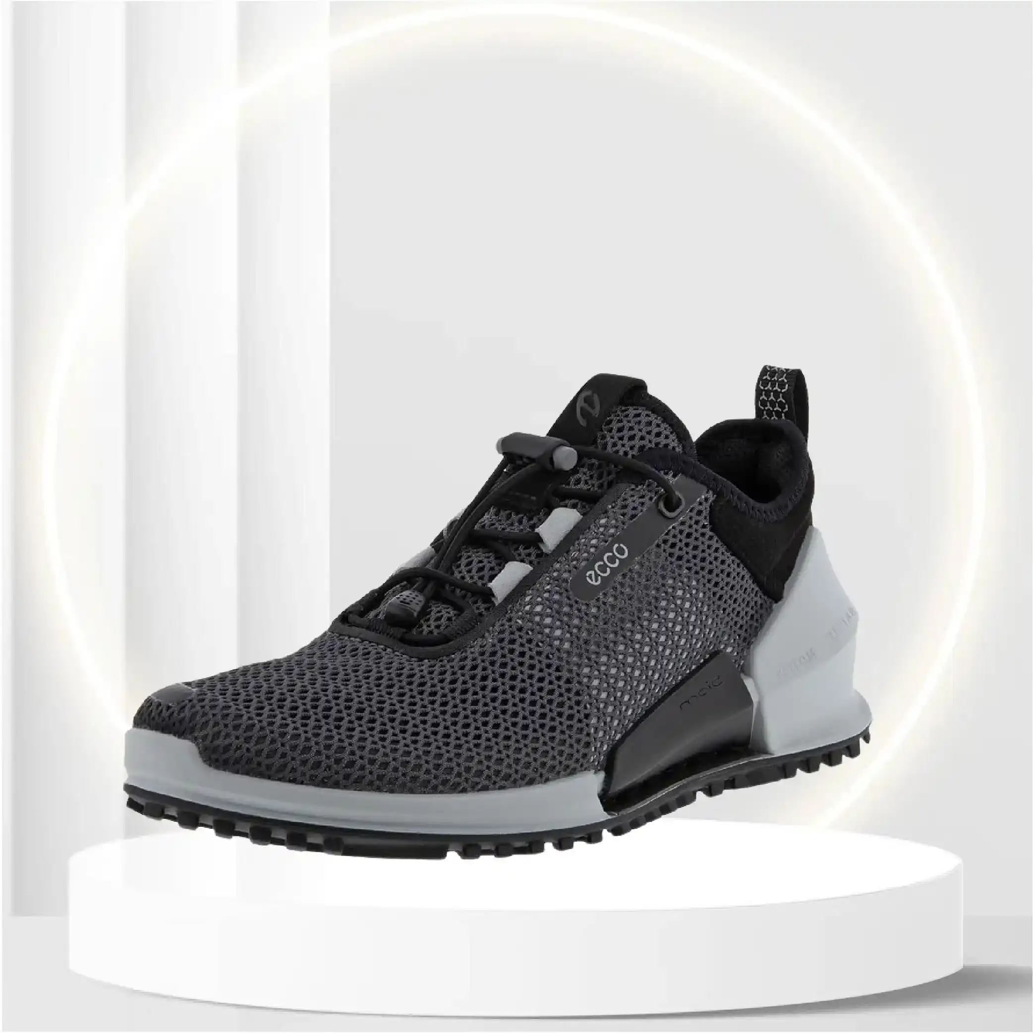 ECCO Women's Biom 2.0 Breathru Cross Trainer, Magnet/Black, 6-6.5