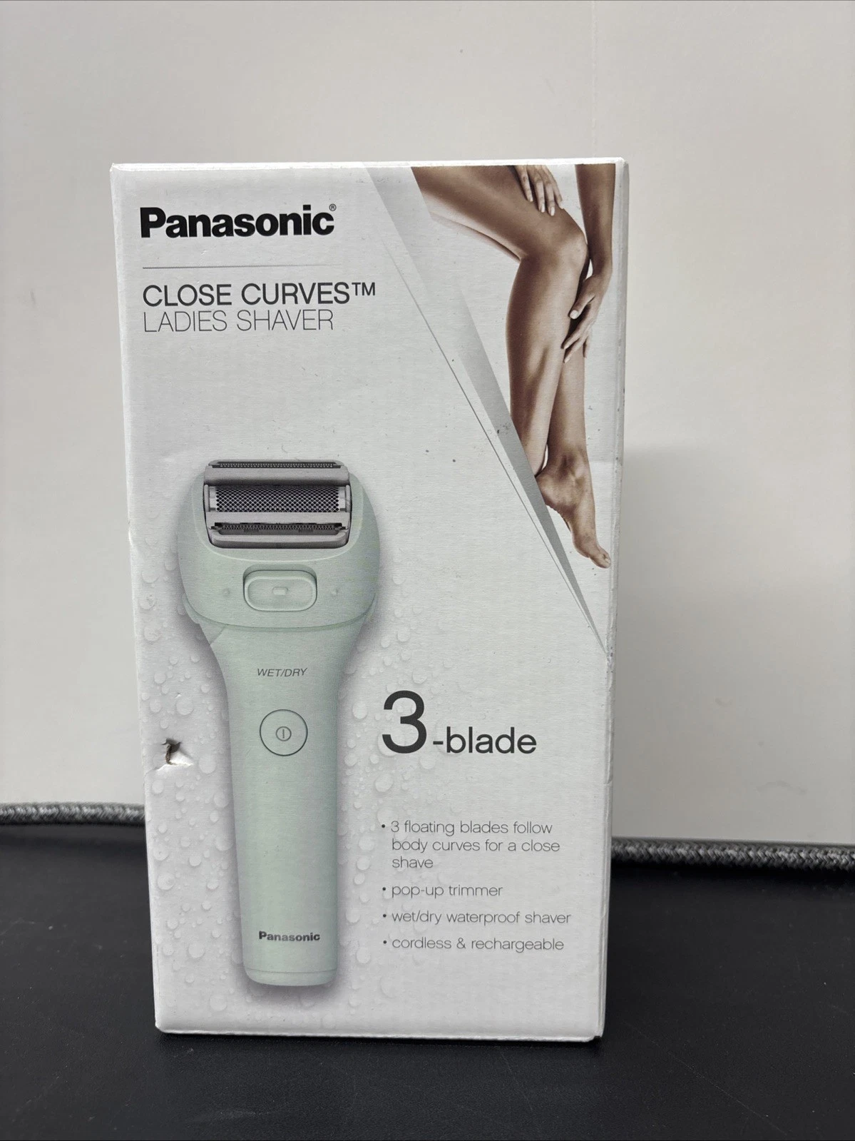Panasonic 3Blade CloseCurves Ladies Shaver ES-WL60 Wet/Dry Cordless