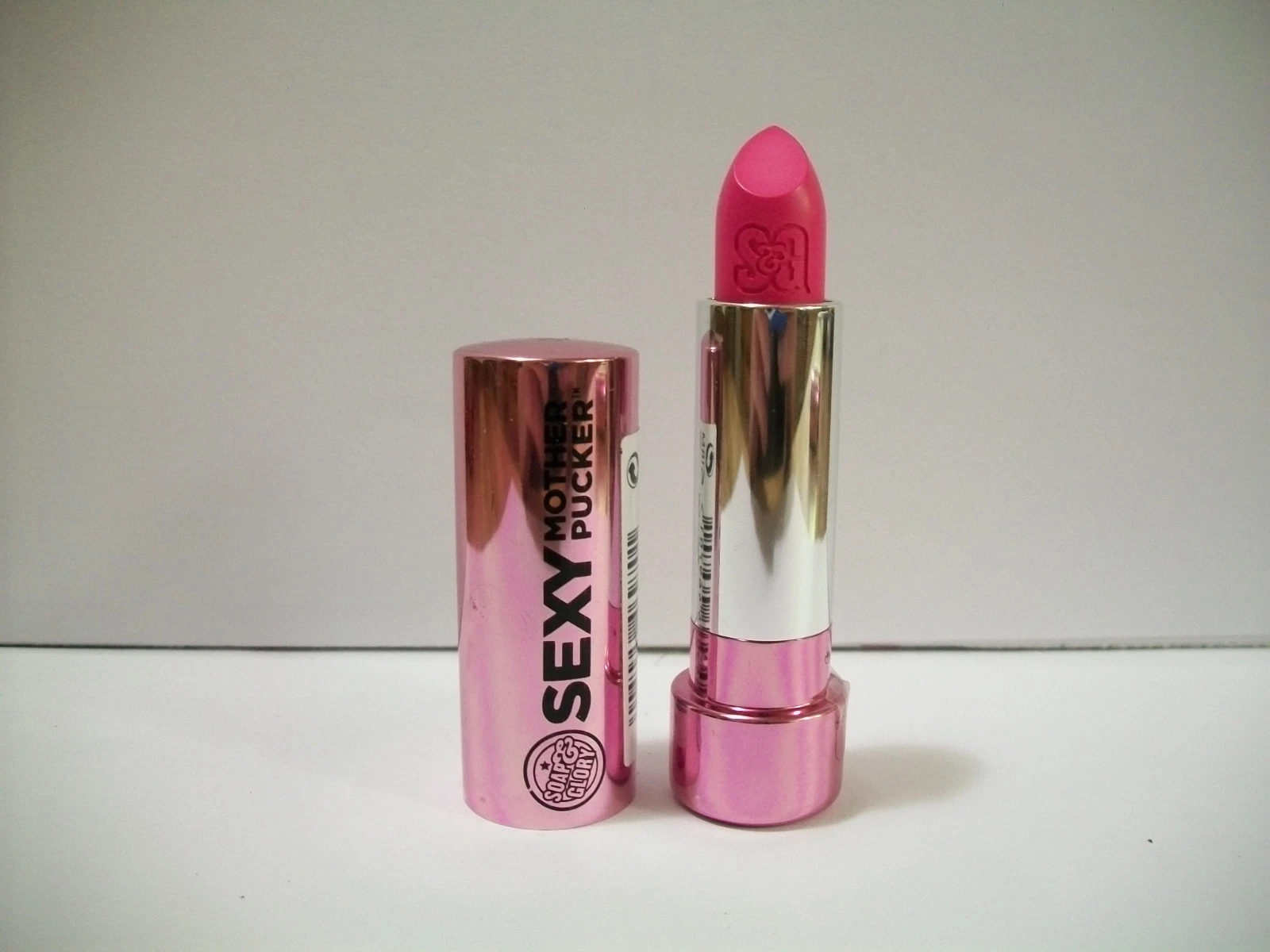 Soap & Glory Sexy Mother Pucker Matte Lipstick - Fuchsia Proof