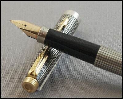 Sterling Silver PARKER 75 vintage FOUNTAIN PEN -- EXCELLENT CONDITION