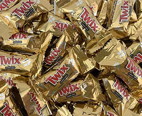 TWIX Caramel Mini Size Chocolate Cookie Bar Candy, Treat Size Bulk Pack (Pack of 2 Pounds)