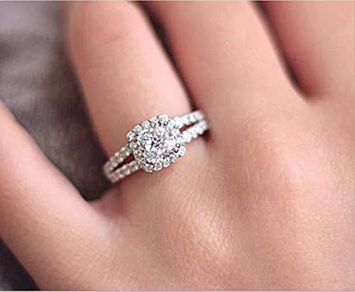 Weishu ï¿½Top Princess Cushion Cut 2.0 Carat Analog Diamond Ring Female Cubic Zirconia Promise Engagement Ring 925 Sterling Silver Ring Size 6-9 (US Code 8)