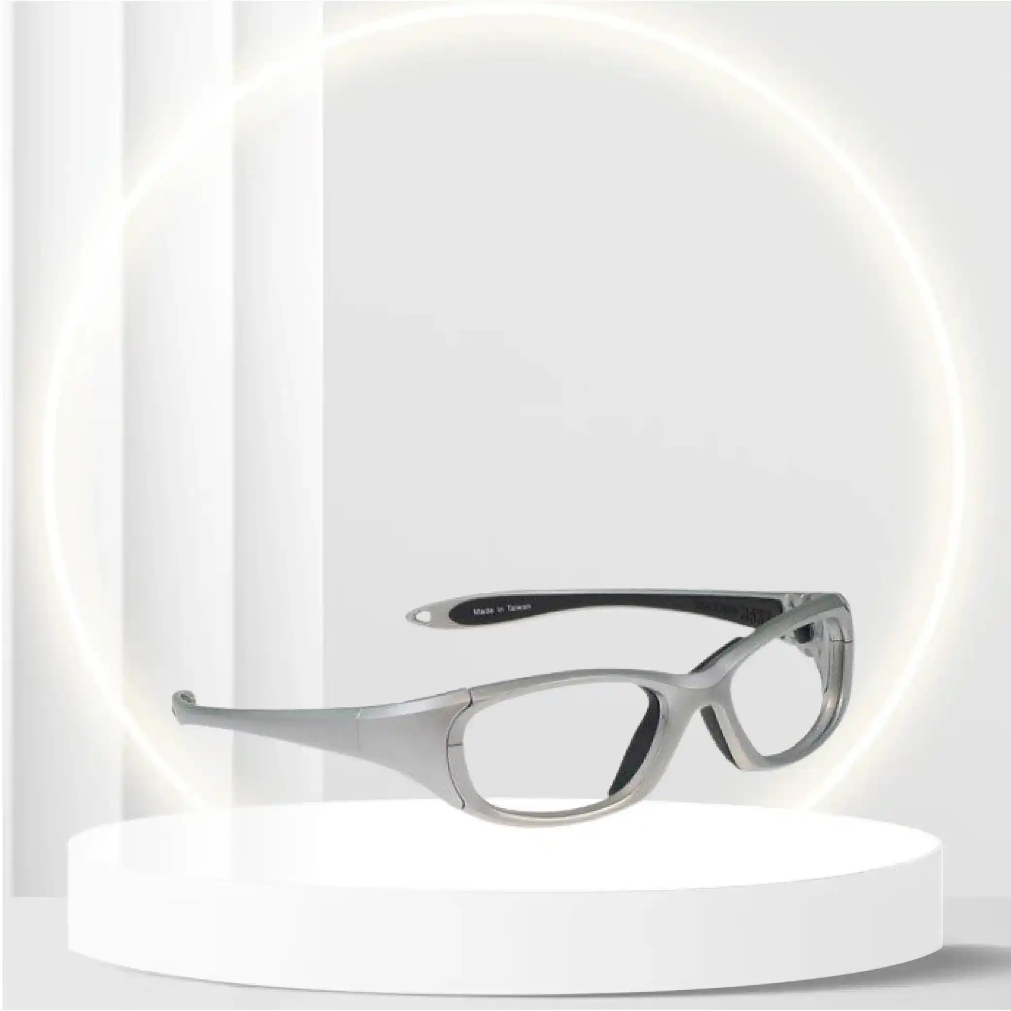 X-ray Radiation Leaded Protective Eyewear in Stylish, Lightweight and Comfortable Wrap-around Plastic Safety Frame That Is Designed to Hug the Contour of Your Face Blocking Light From All Angles